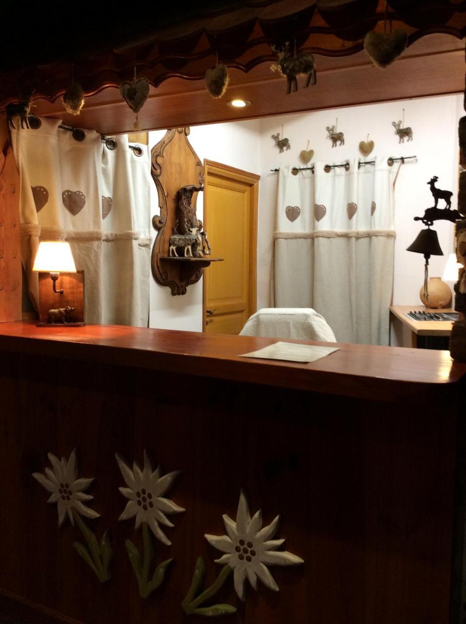 Hotels Les Catrems & Le Montagnou Orcières Екстериор снимка